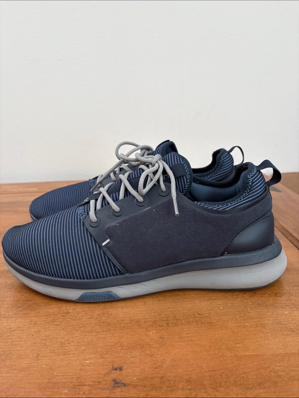 Kuru Atom Men's Navy Athletic Lace-Up Sneakers Size 11 Wide - Picture 4 of 11